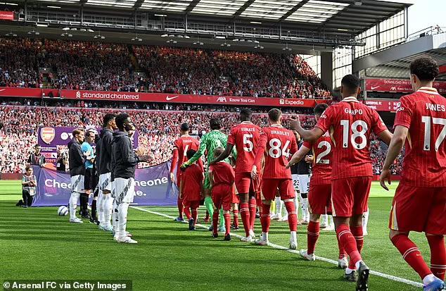 liverpool-2-2-arsenal-10-men-gunners-come-back-to-prevent-double