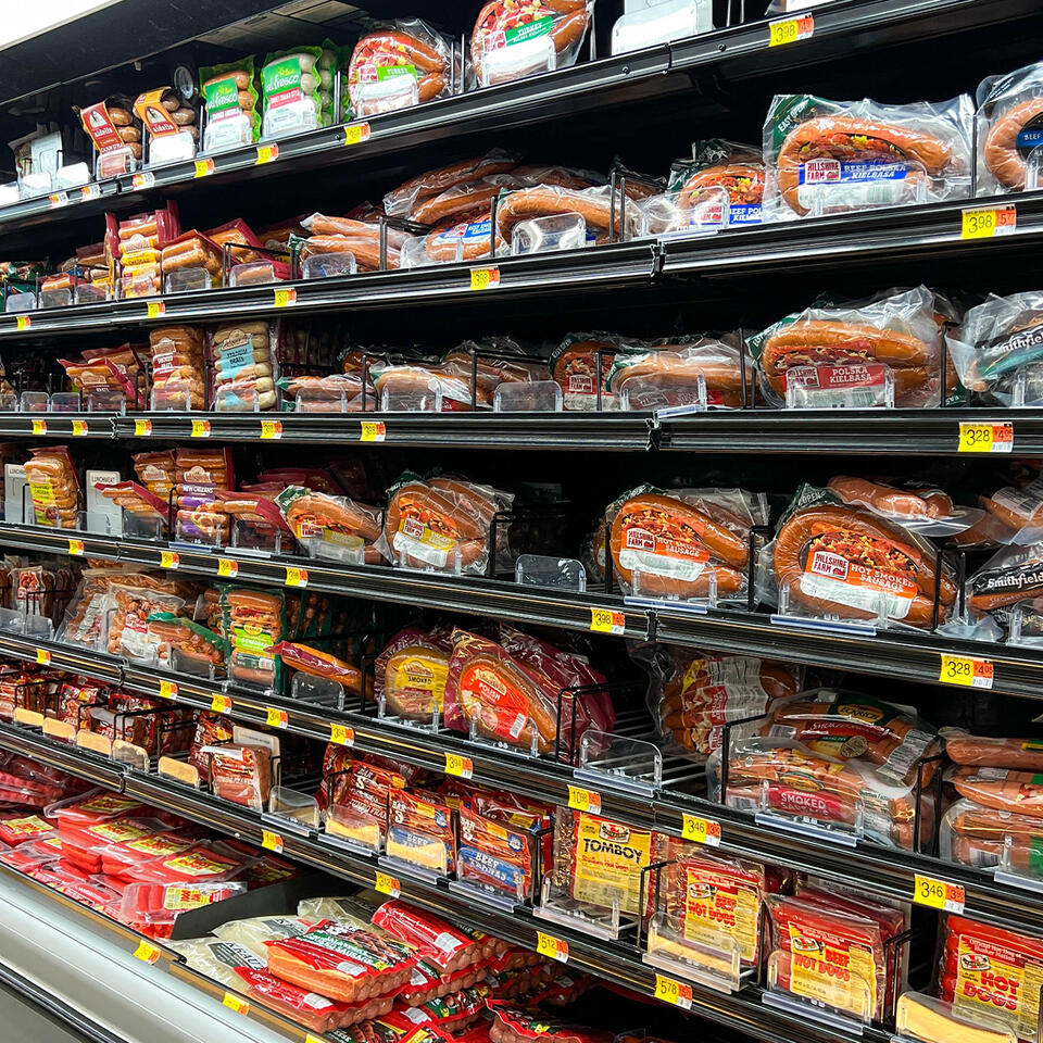 3 Types Of Meat Dietitians Recommend Limiting If You Want A Healthier Gut And Reduced Inflammation: Sausage, More