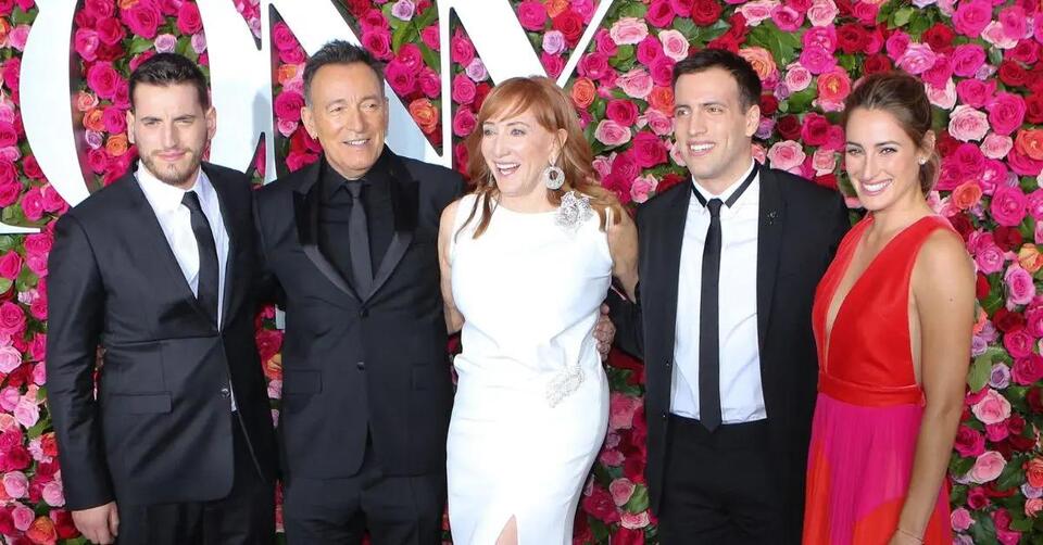 Does Bruce Springsteen Have Kids? Inside His Family Life - NewsBreak