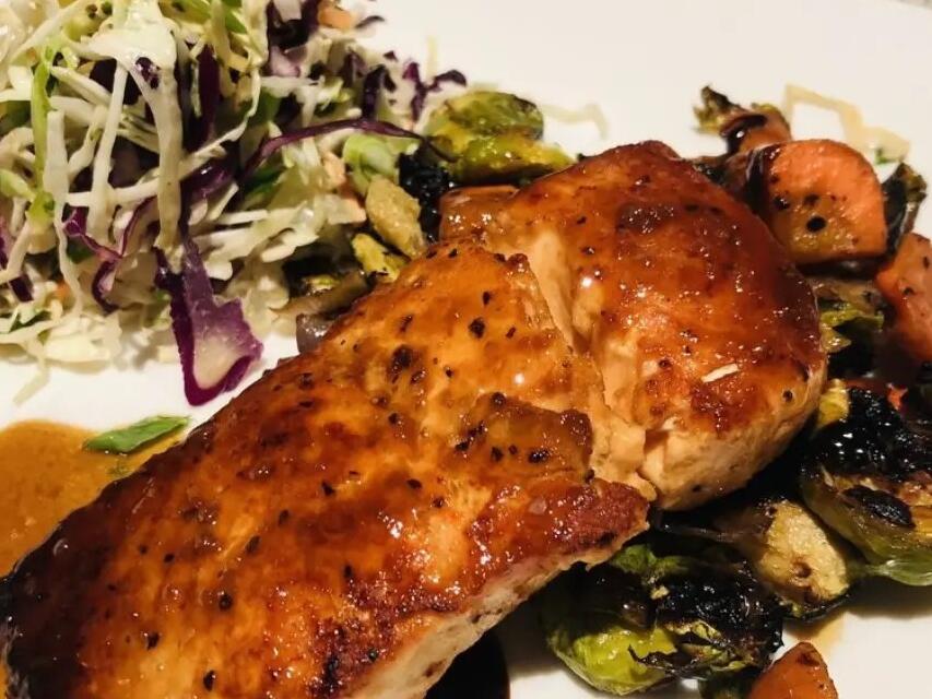 Popular upscale restaurant Cooper's Hawk in Jacksonville, FL cited for