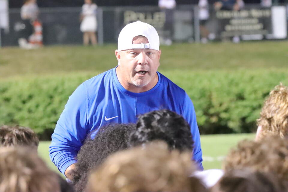 Chuck Gentry passes Mark Medley as Lebanon football’s winningest coach ...