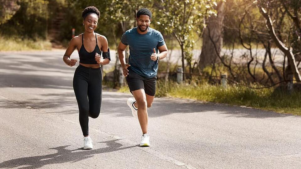 What's really going on in these run clubs?