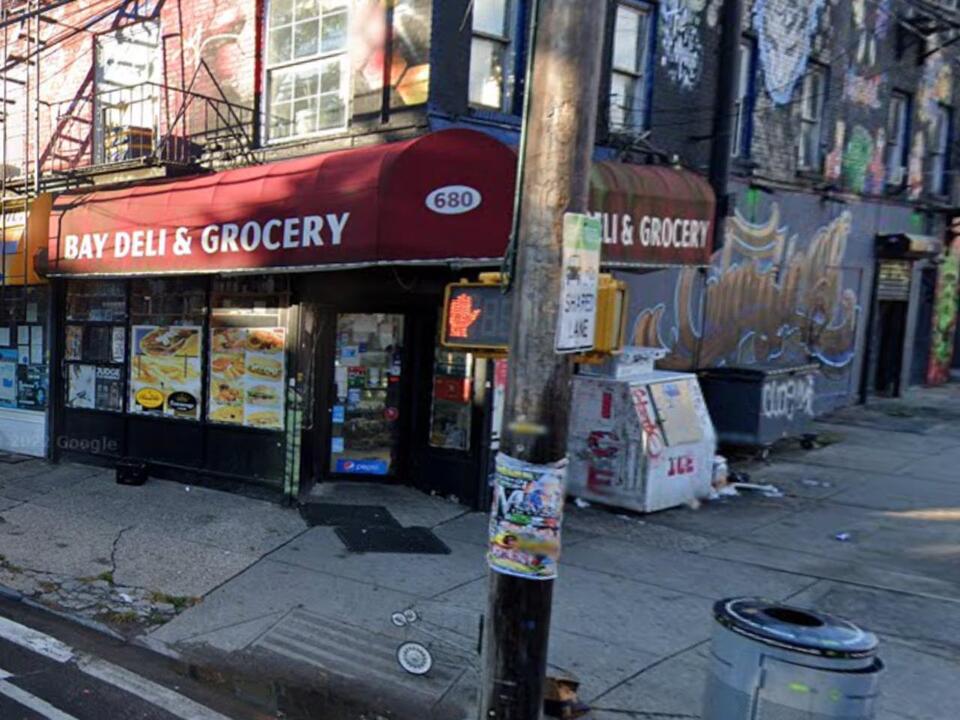 NYPD Robber broke eye socket of victim, 76, with rock at deli on