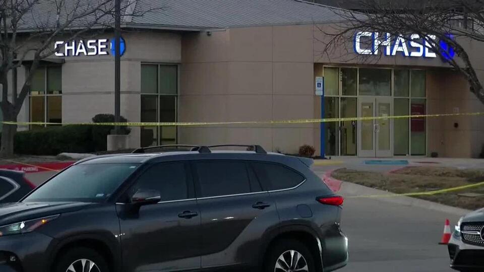 One person in custody after Cedar Park Police respond to Chase Bank ...