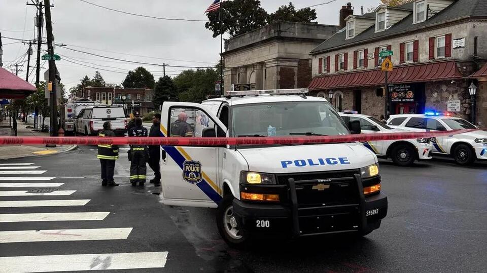 Hours-long SEPTA bus barricade ends after suspect fatally shoots ...