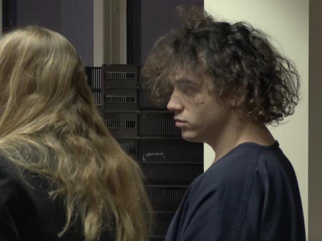 Man facing charges of vehicular homicide after crash kills 2 on ...