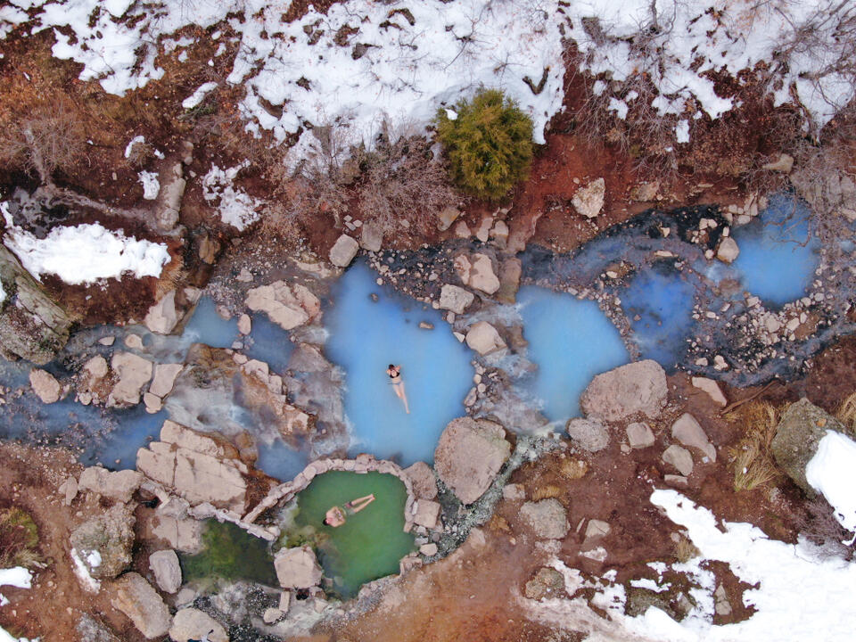 These Milky Blue Hot Springs in Utah Requires a 5-Mile Hike to Soak In ...