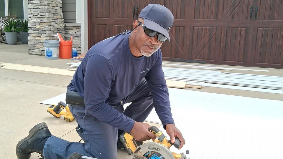Former banking executive launches handyman business in Charlotte