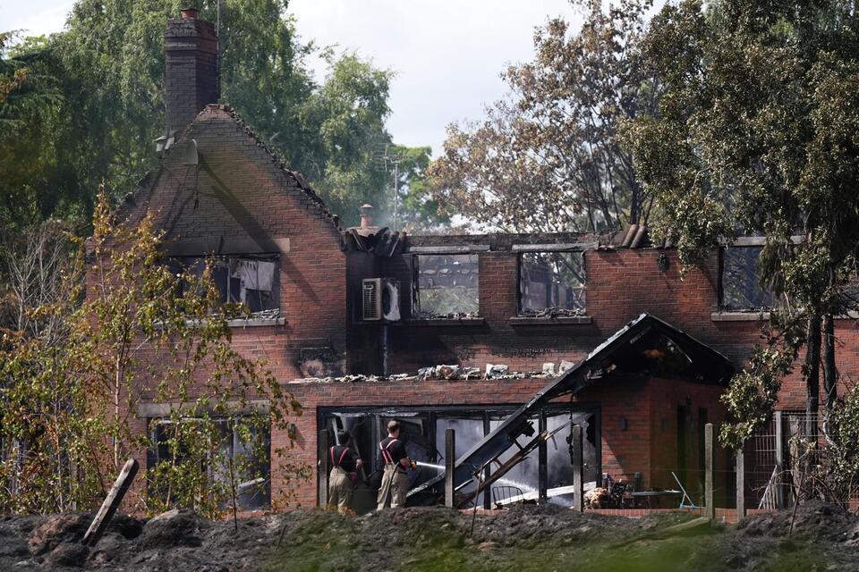 Emergency Alert startles millions in England and Wales as public warned over wildfires threat - latest