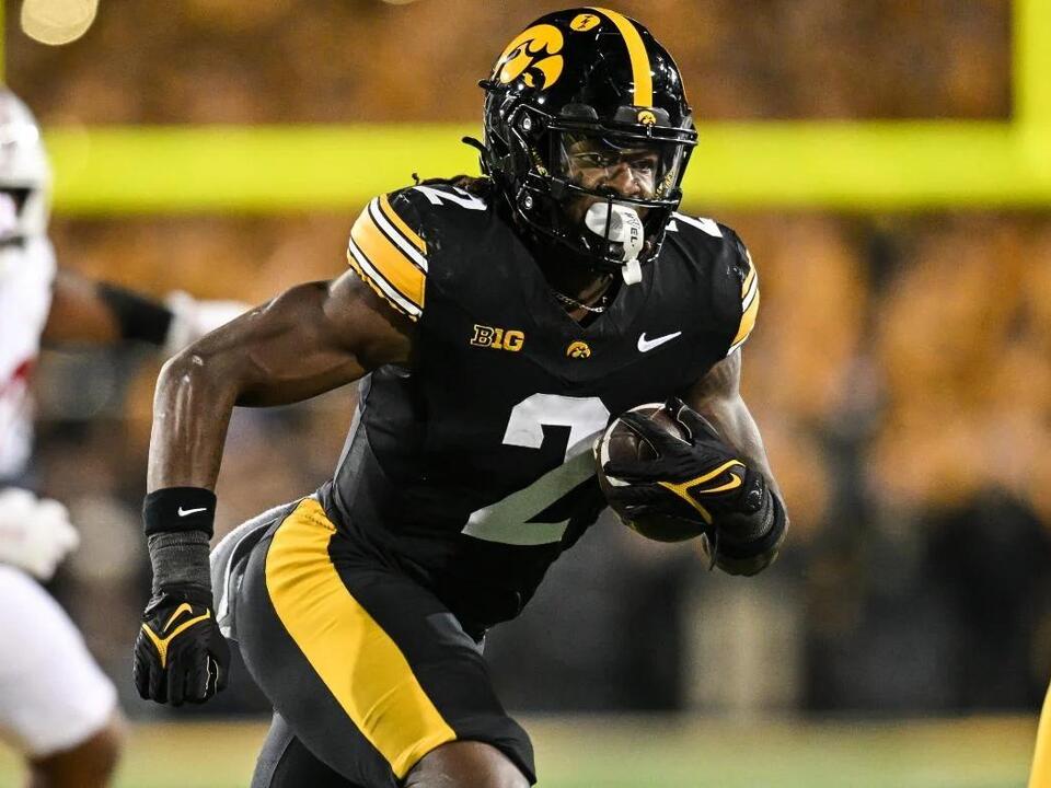 Iowa vs. Nebraska odds, line 2024 college football picks, Week 14