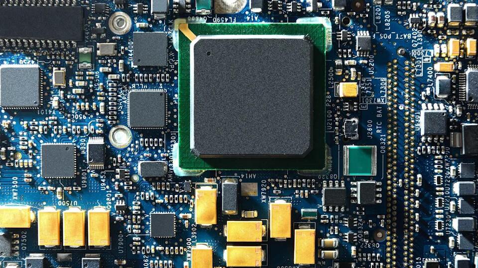 Trump administration doubles its equity stake in GlobalFoundries, will ...