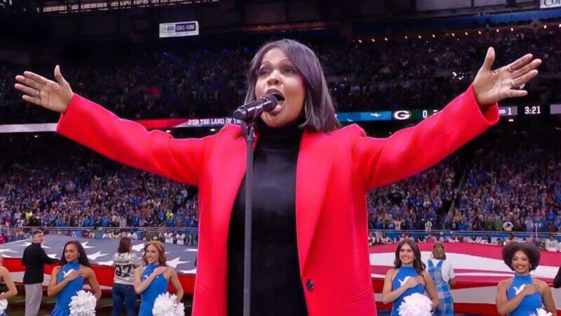 CeCe Winans' National Anthem Before Lions-Packers Thanksgiving Game Is  Going Viral [VIDEO] - NewsBreak
