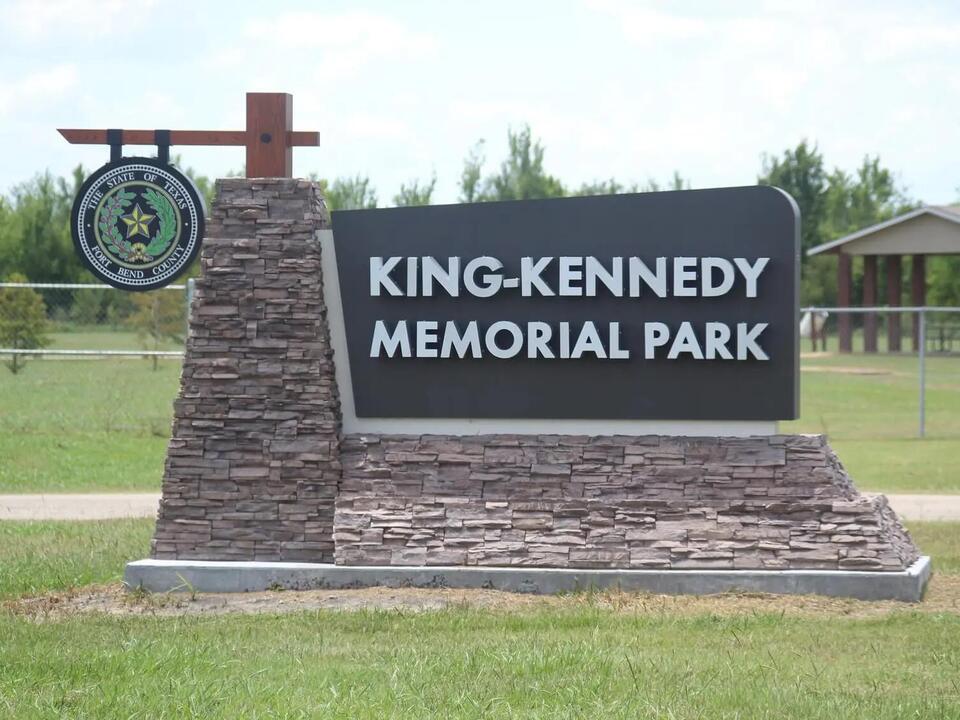 Kendleton mayor indicted over RV park water bills amid other