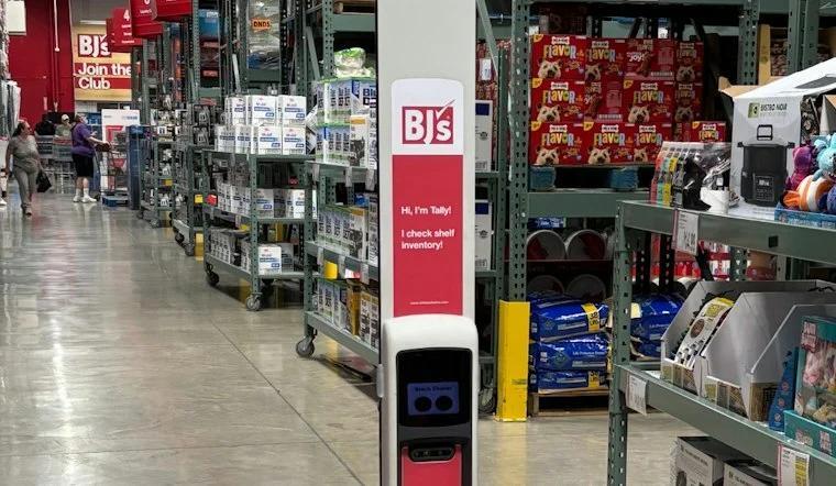 Six-Foot AI Robots Roam L.A. Ralphs Aisles, Rattling Shoppers and ...