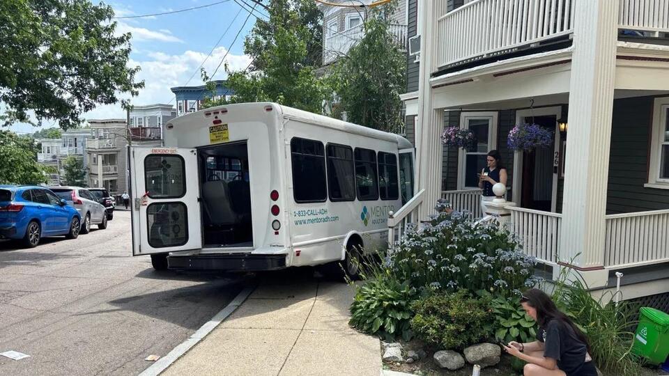 14 people taken to hospital after van crashes into building in ...