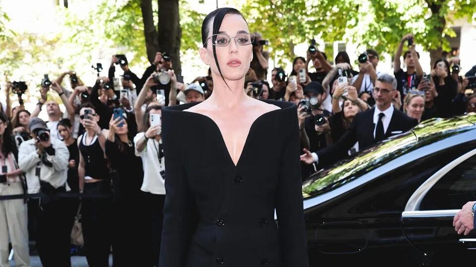 Katy Perry Quit Nicotine 2 Months Ago, Recommends This Alternative ...