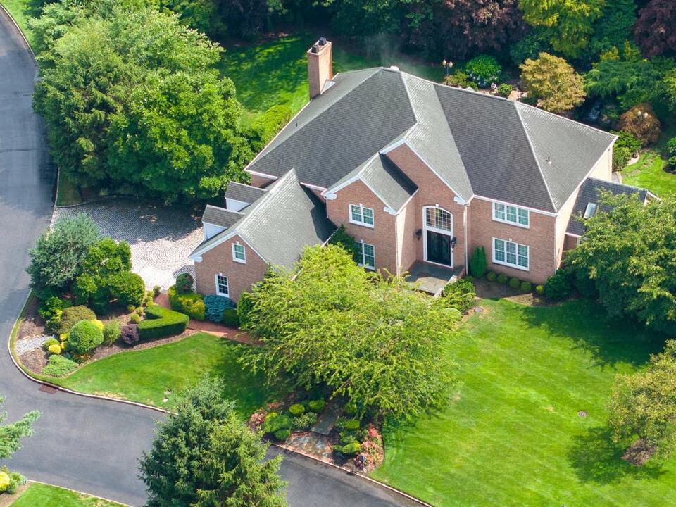 Former top aide to Kathy Hochul charged with acting as Chinese agent