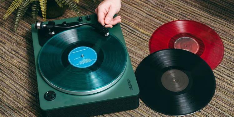 Majority Introduces Colorful Stylo and Folio Turntables for Modern Vinyl Lovers