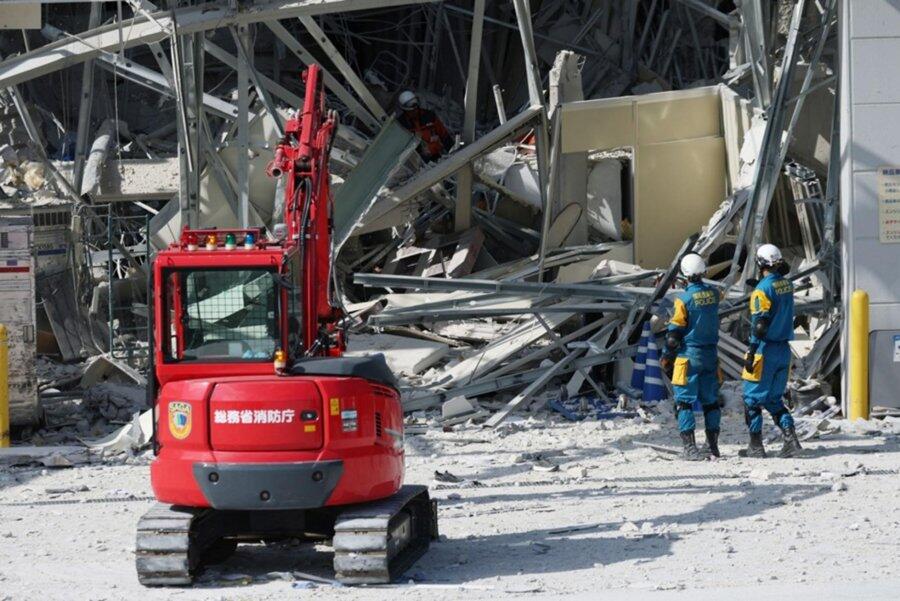 Japan quake halts chip and auto production in Kyushu - NewsBreak