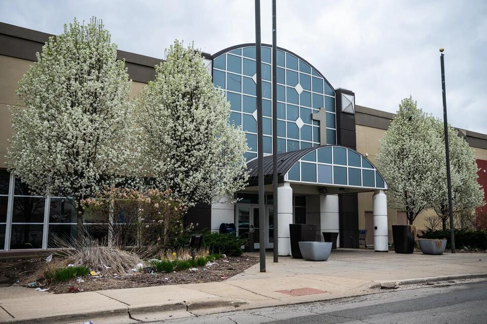 Ford City Mall To Close In June - NewsBreak