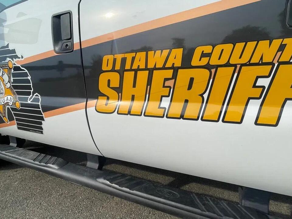 Woman seriously injured in boat crash near Holland South Pier