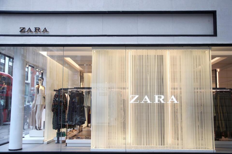 Fashion brand Zara quietly closes dozens of stores - NewsBreak