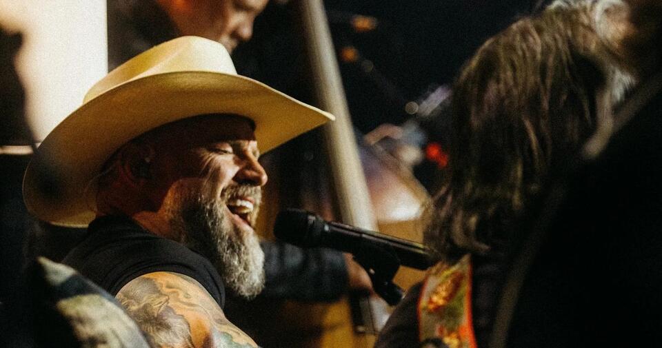 Zac Brown Band Debuts Jim Croce’s ‘Time In A Bottle’ In Minneapolis