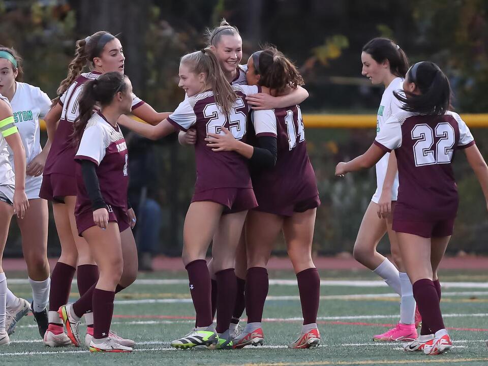 Ridgewood knocks off No. 8 Immaculate Heart Girls soccer recap