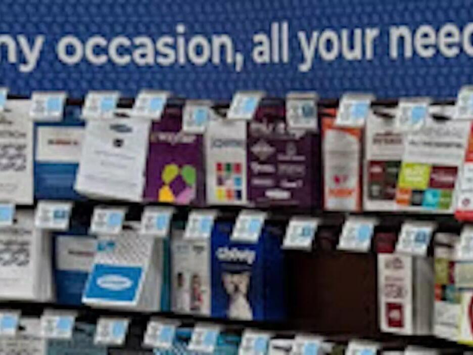 How one 83yearold fell into a fraudster’s fear bubble and how gift cards played a key role