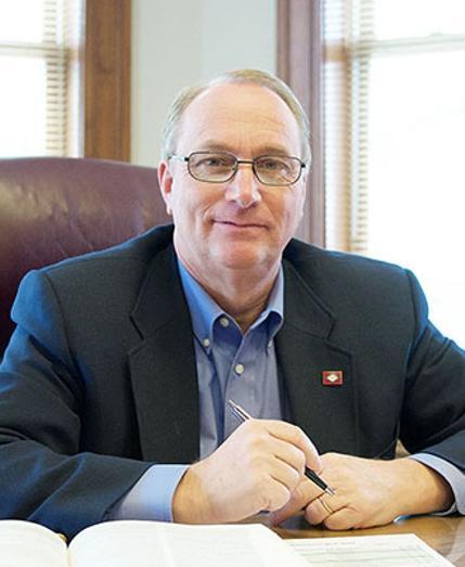 Tucker not seeking re-election as Clark County Judge; Rogers makes ...