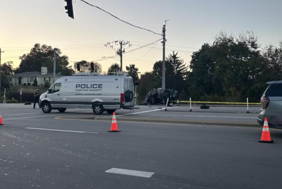 4 seriously injured in 3-vehicle crash that shut down part of Dixie ...