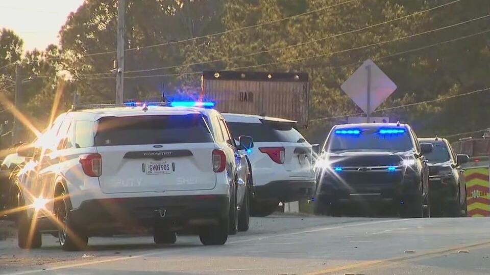 Manhunt continues for 'dangerous' suspect - NewsBreak