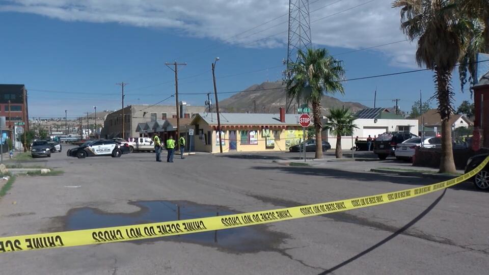 Man dies after trying to climb semi’s ladder in Central El Paso: Police ...
