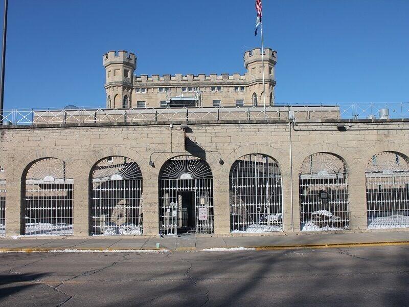 Lawmakers Demand Changes After Waupun Prison Arrests, Charges