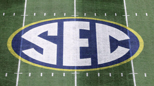 SEC: Pro athletes should not be allowed to return to college level