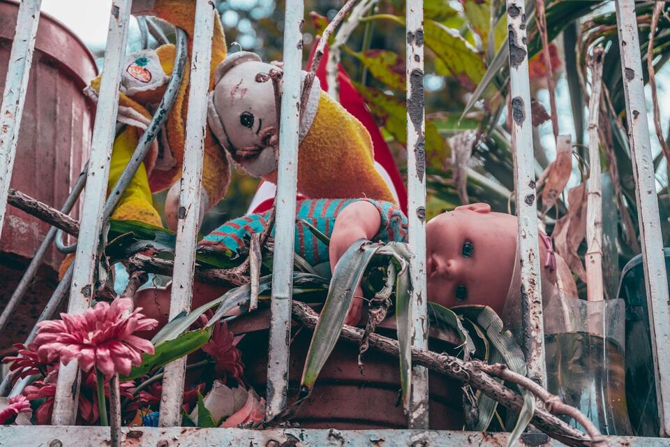 7 Iconic Wrapping Paper Patterns You Haven’t Seen Since 1994 - NewsBreak