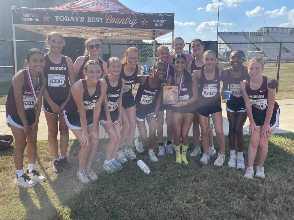 Hudson Distance Runners Excel at Lufkin Cross Country Meet - NewsBreak