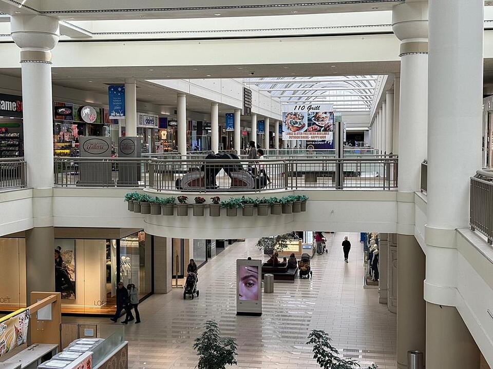 Is it Still Safe to Shop at the Poughkeepsie Galleria?