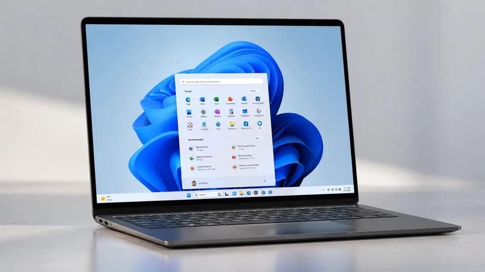 Windows 11 moves to one restart a month; hotpatch PCs get two in ...