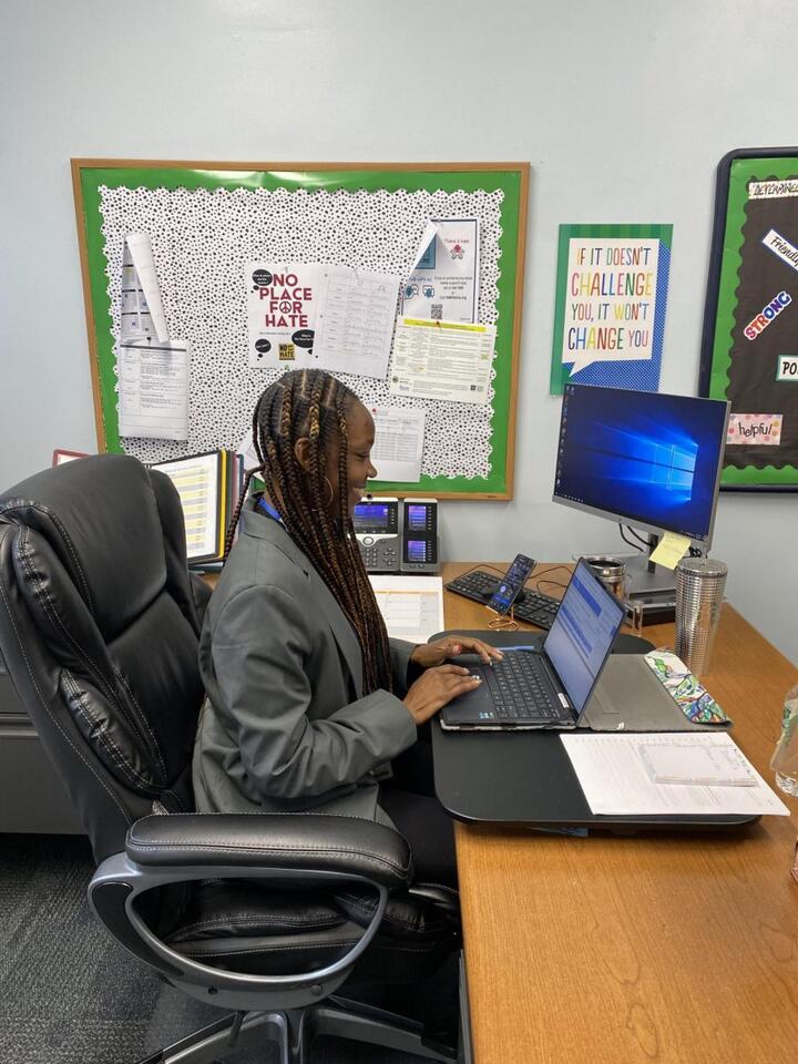 Ms. Jada Cole arrives at Edison - NewsBreak