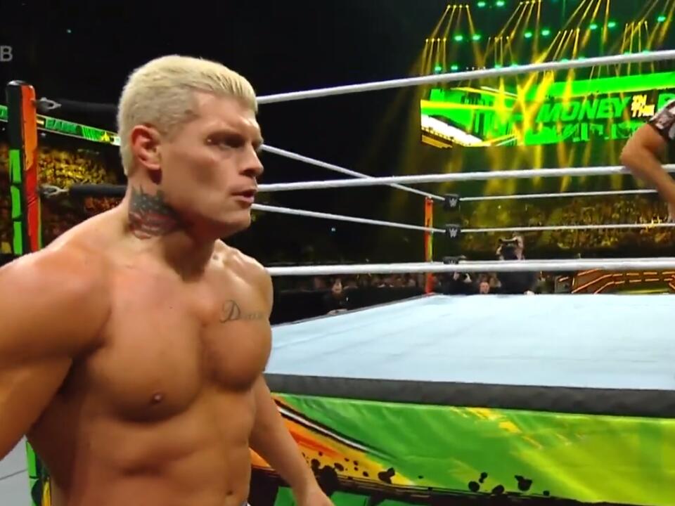 Cody Rhodes Defeats Dominik Mysterio At WWE Money In The Bank 2023