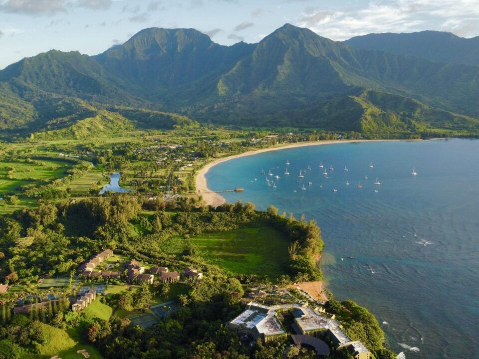 How Much You Need To Make To Live Comfortably in Hawaii’s 14 Largest Cities