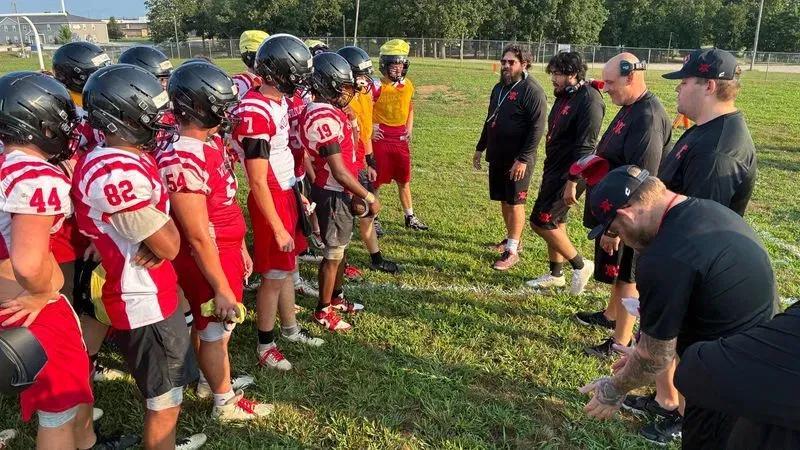 Linn Football enters third varsity season and first with new head coach Billy Sonnemaker