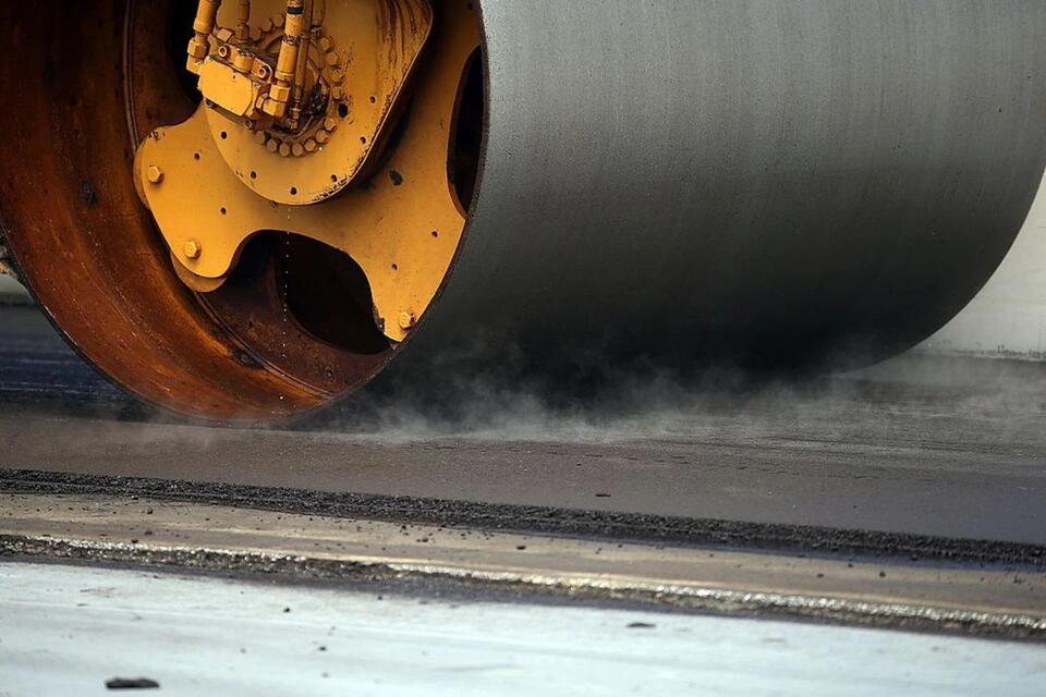 Car Slams Into Asphalt Roller, Killing Worker in Upstate New York ...
