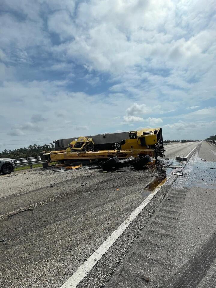 UPDATED: I-75 southbound shut down near Kings Highway after two semi ...