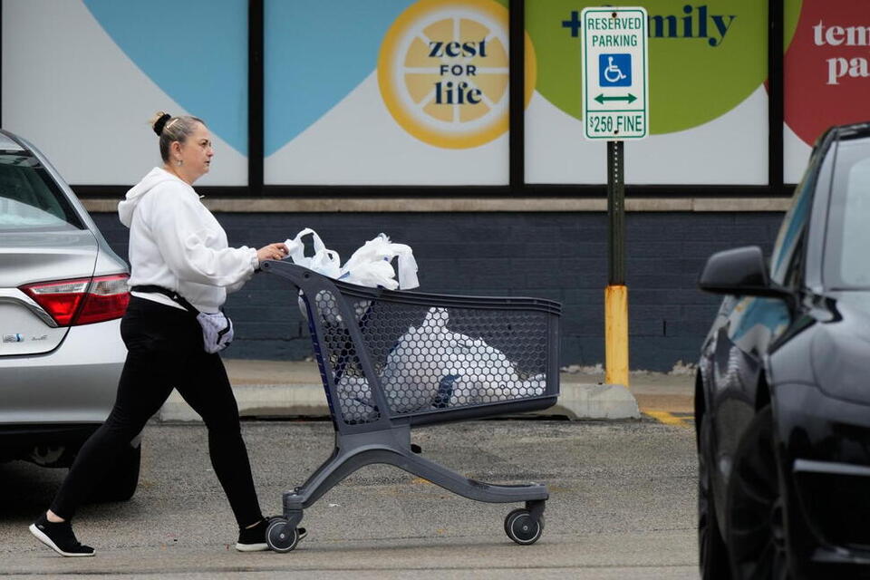 US Consumer Confidence Recovers in October as Gas Prices Eased a Bit ...