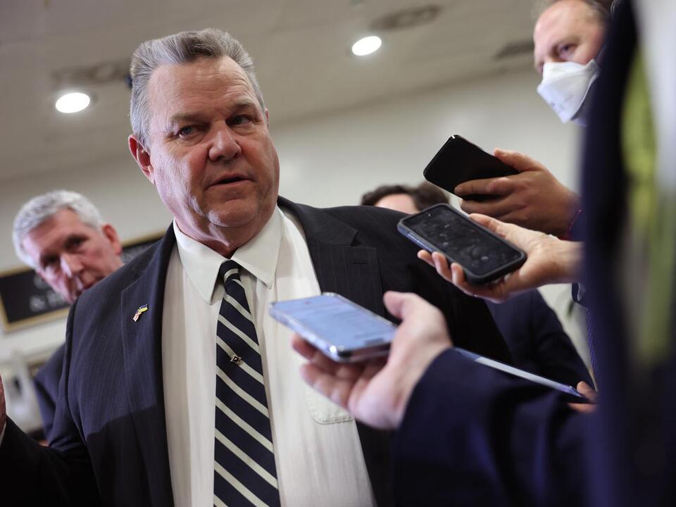 Trump disparages Jon Tester’s weight during fundraiser, saying he