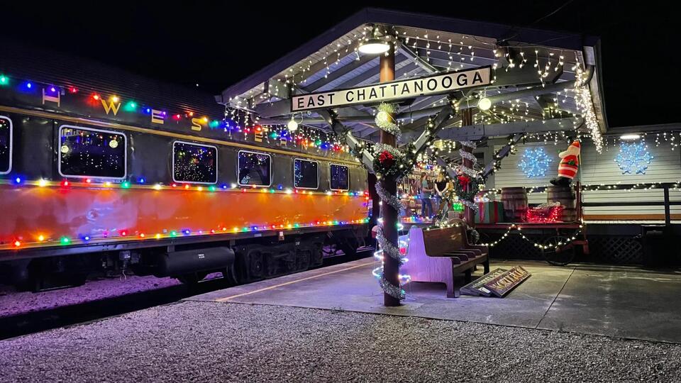 All Aboard! Best Holiday Train Rides in Tennessee & Beyond - NewsBreak
