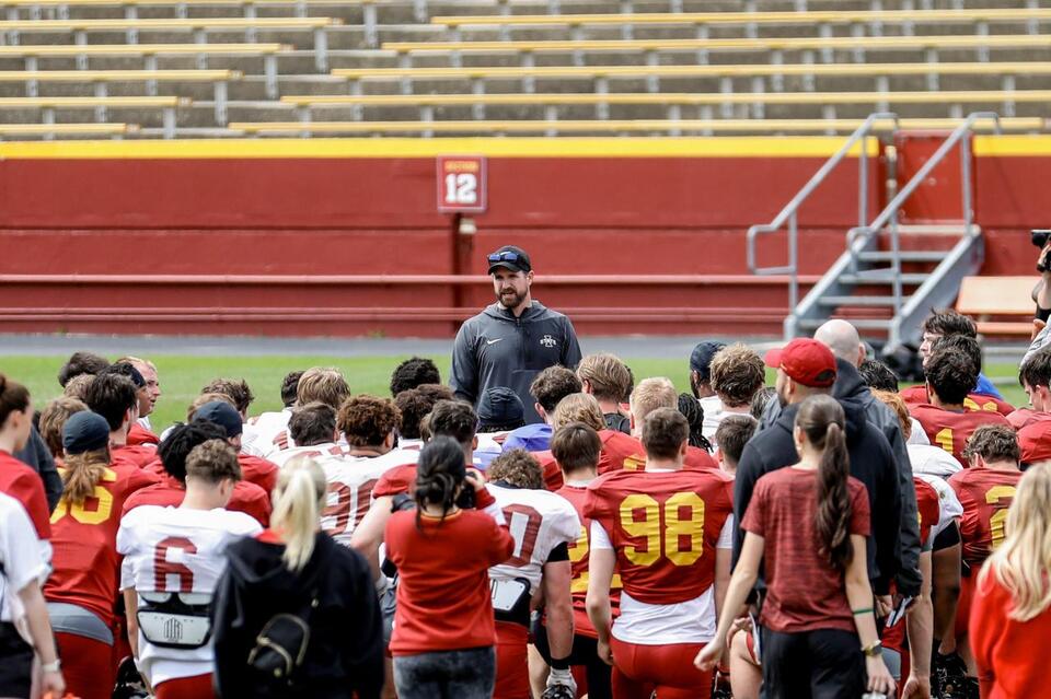 PETERSON: Time to start living in Iowa State’s football future, not the past
