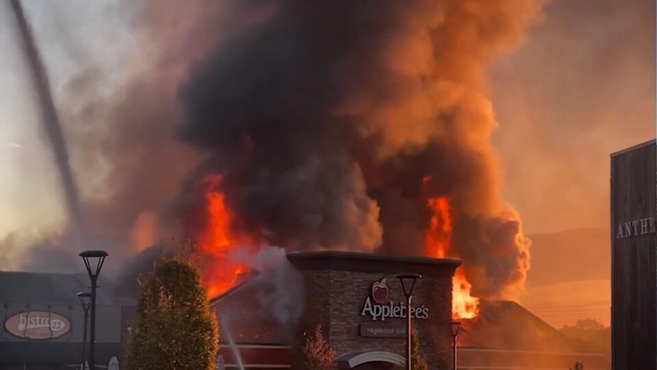 Applebee’s at Garden City Center closed for repairs after massive fire ...